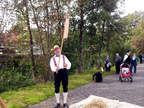 Tag der Regionen_Mittelkalbach_2014_Dreschergruppe_HVO 1