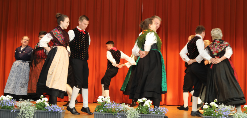 Tanzgruppe (23)