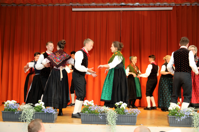 Tanzgruppe (24)