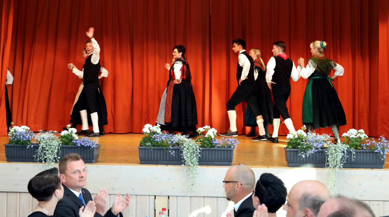 Tanzgruppe (30)