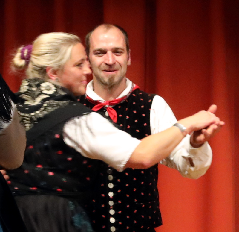 Tanzgruppe (42)