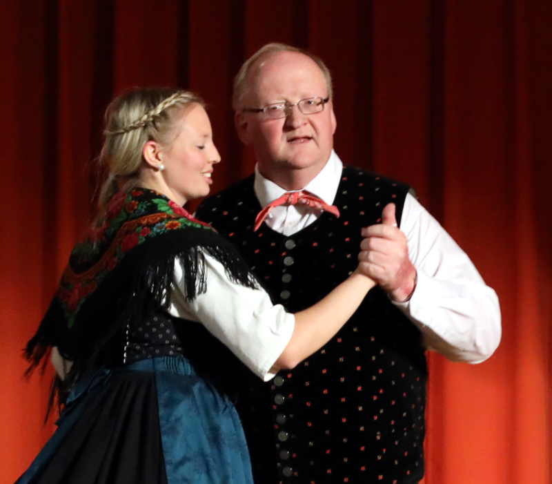 Tanzgruppe (43)