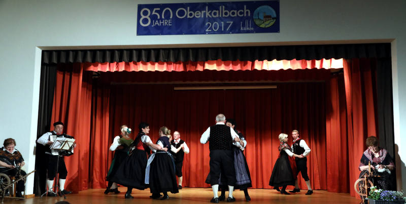Tanzgruppe (48)