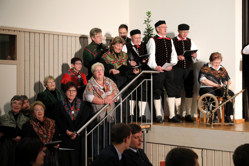 Tanzgruppe (50)