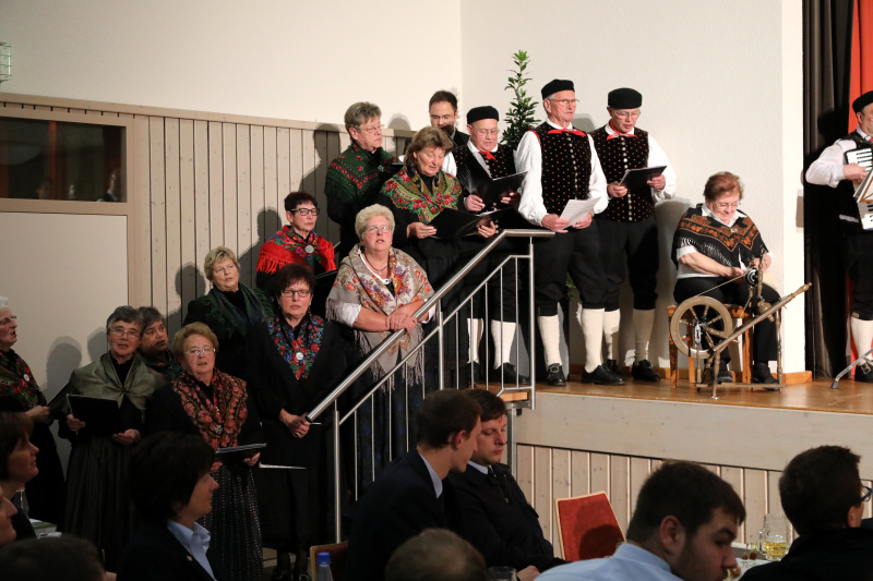 Tanzgruppe (51)