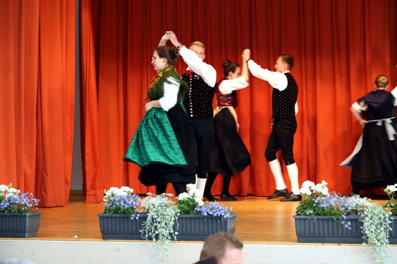Tanzgruppe (7)