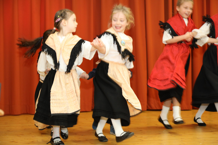 2017_Seniorennachmittag_Kindertanzgruppe_05