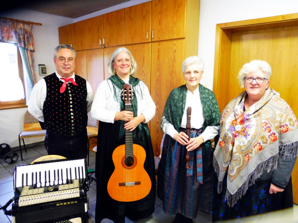 2019_Erntedank_Oberkalbach_Stubenmusik_01