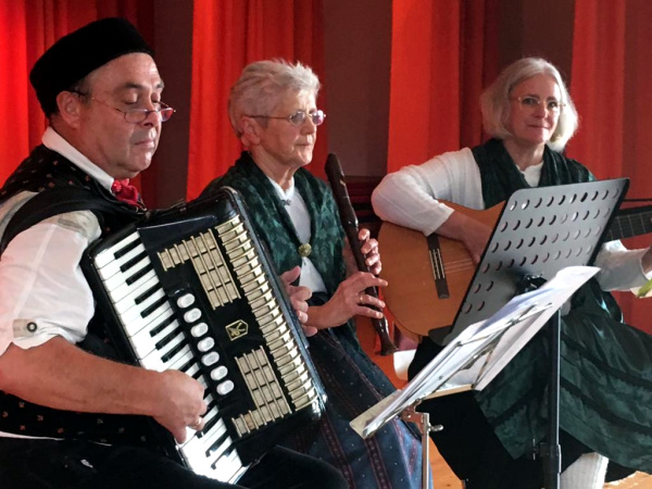 Stubenmusik_Auftritt_Sommerfest_Lebenshilfe_2019_1